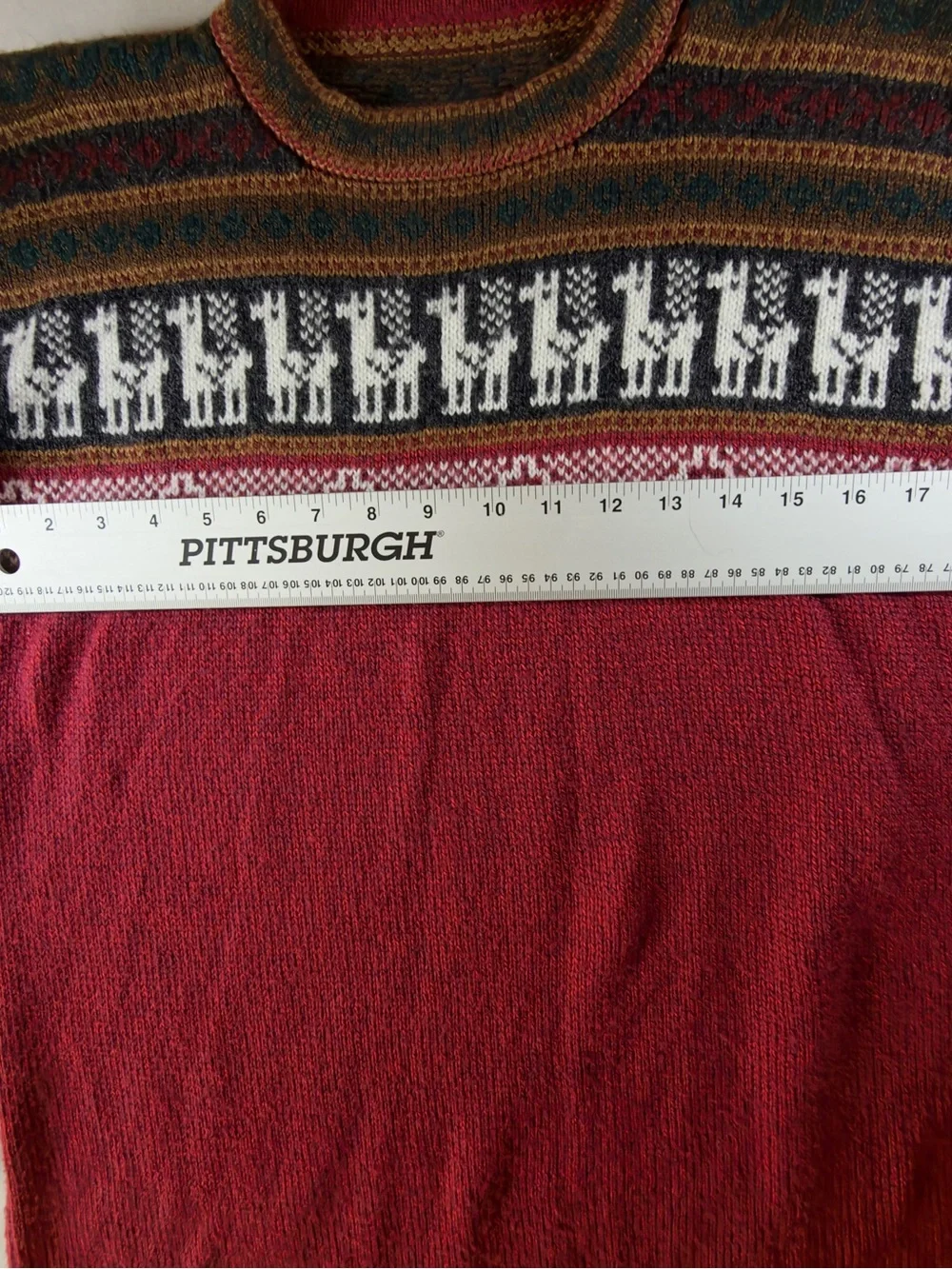 Men's Red Patterned Crewneck Sweater - Brand Unspecified